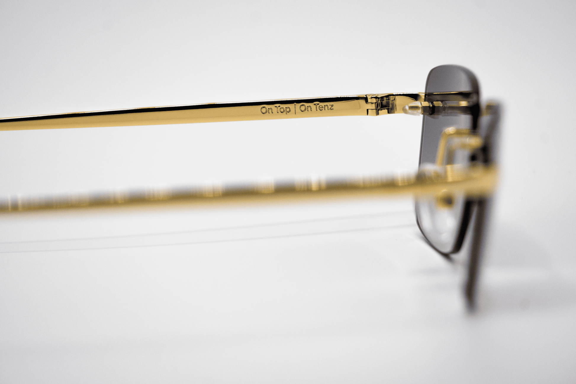 Gold Carré Black Sunglasses